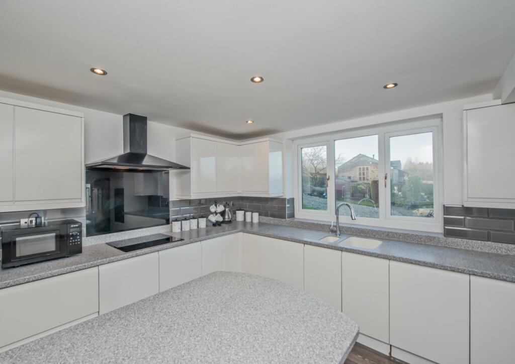 Additional image 5 of Halifax Road, Cleckheaton, BD19