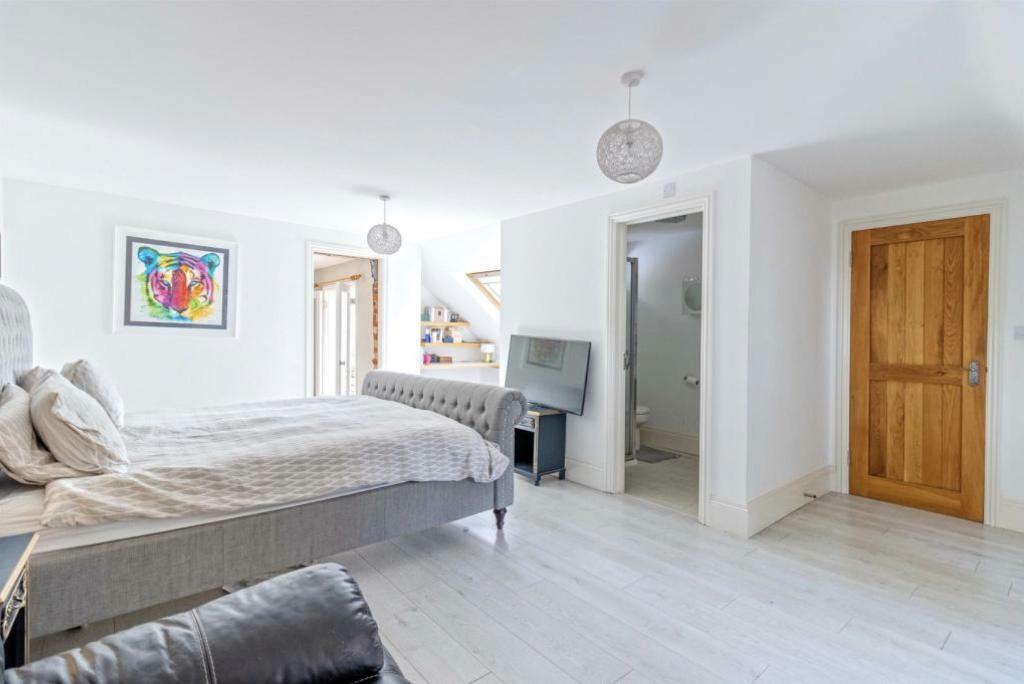 Additional image 10 of Shirley Drive, Hove, BN3 6NQ