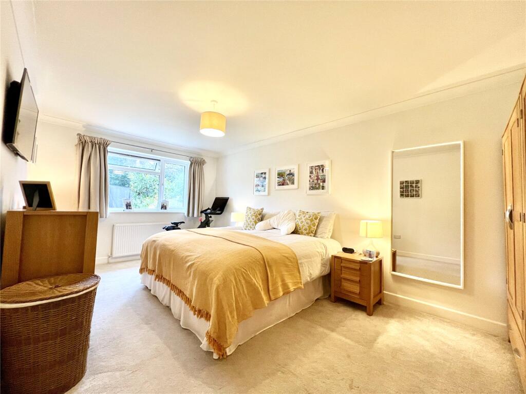 Additional image 12 of Curzon Way, Highcliffe On Sea, Christchurch, Dorset, BH23