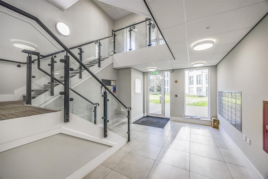 Additional image 13 of West Cliff Road, Bournemouth