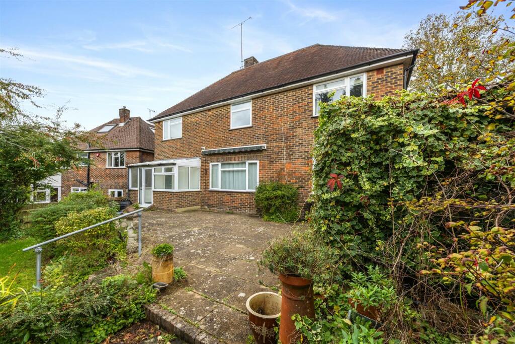 Additional image 33 of Surrenden Crescent, Surrenden, Brighton