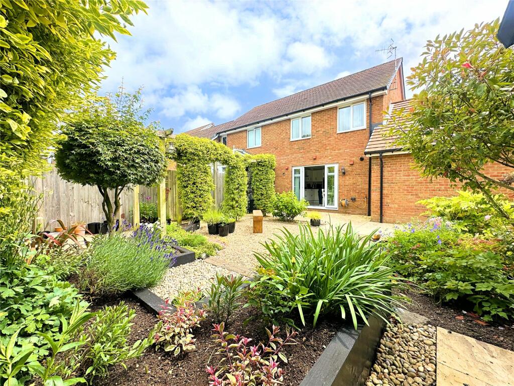 Additional image 4 of Nightingale Avenue, Goring-by-Sea, Worthing, West Sussex, BN12