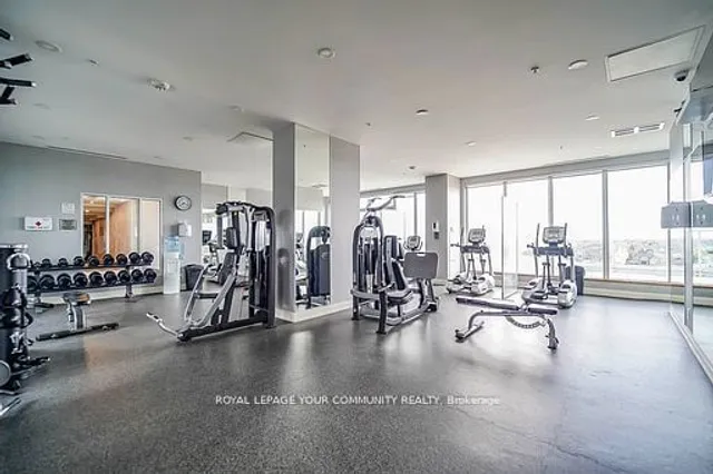 Additional image 30 of 565 Wilson Ave Unit 421