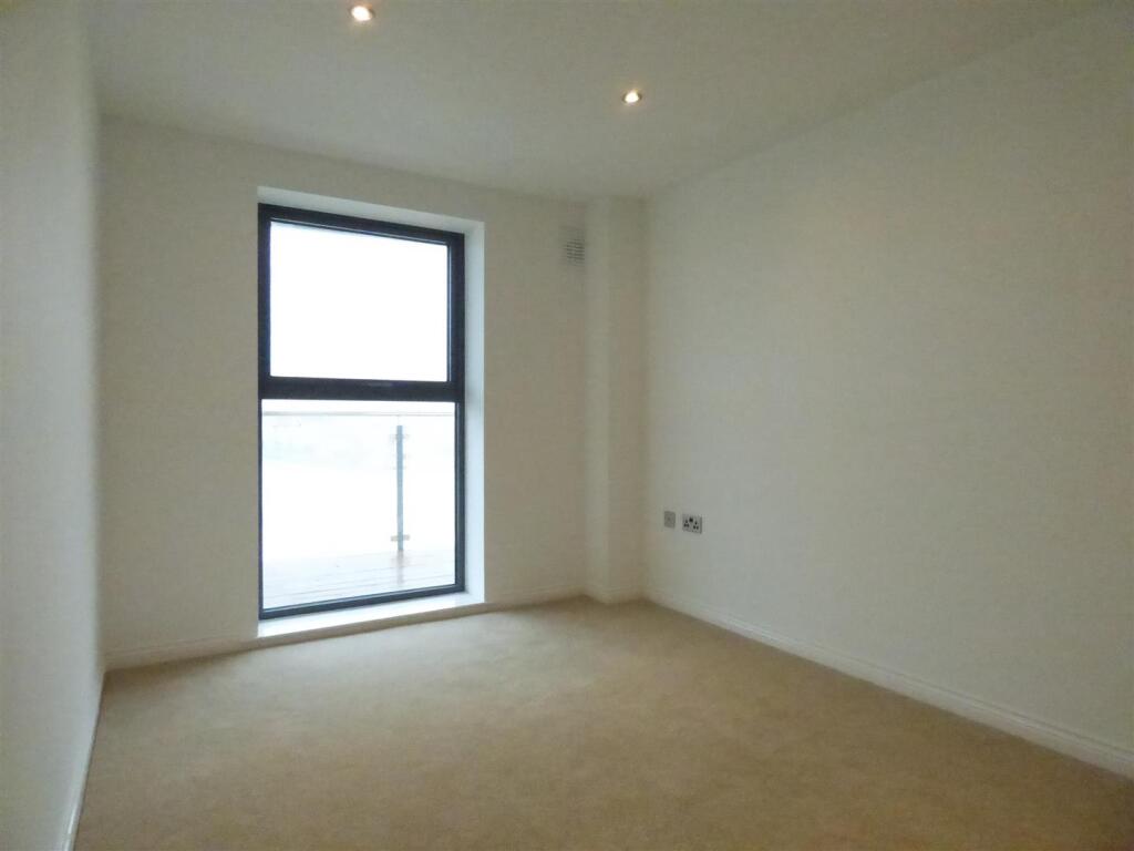 Additional image 4 of Mariner Point, 83 Brighton Road