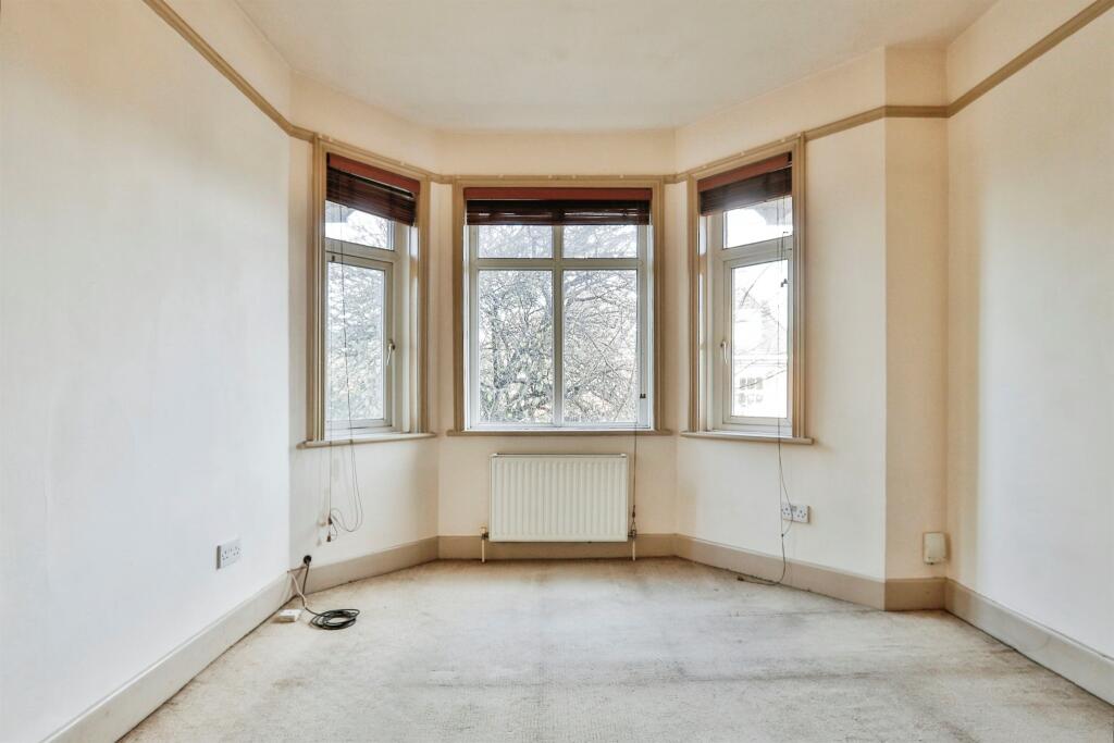 Additional image 9 of Holdenhurst Road, Bournemouth