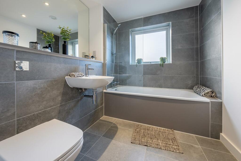 Additional image 6 of Neighbourhood, Bolton, BL1