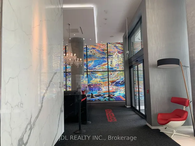 Additional image 3 of 185 Roehampton Ave Unit 1912