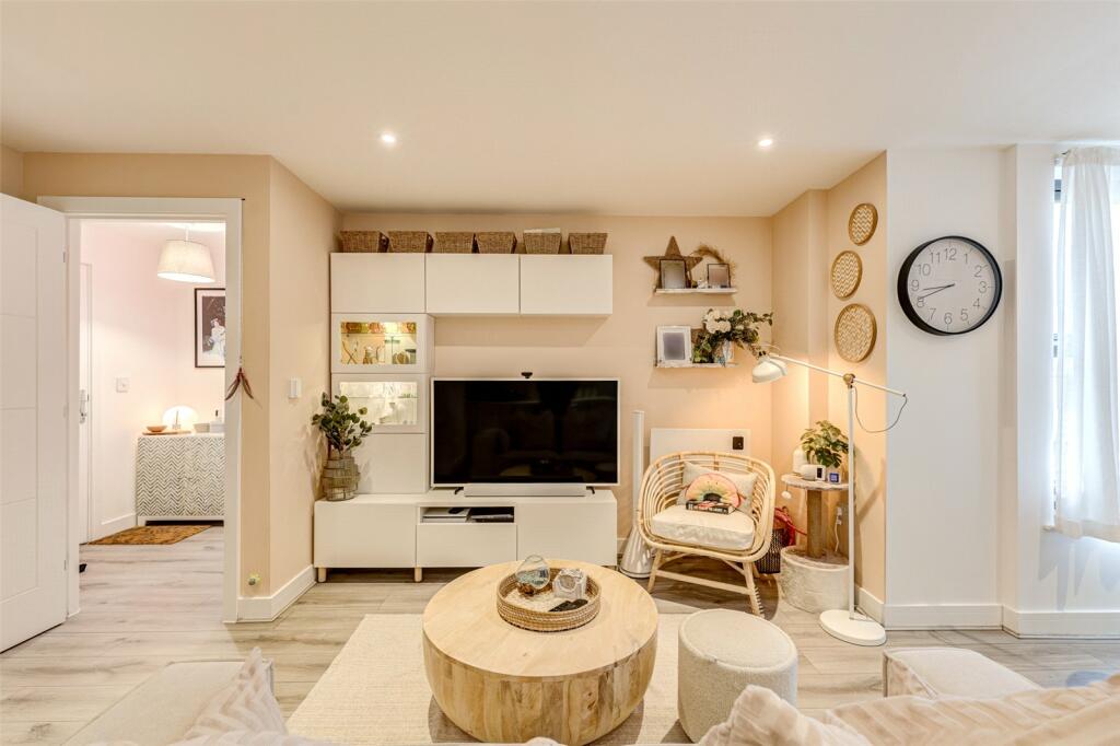 Additional image 9 of Romany Road, Worthing, West Sussex, BN13