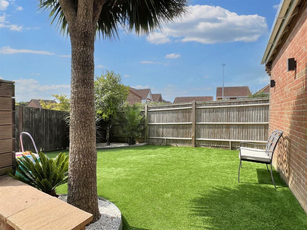 Additional image 15 of Eden Close, Stone Cross, Pevensey