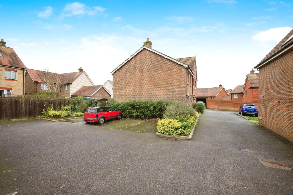 Additional image 17 of Conquest Drive, Hailsham
