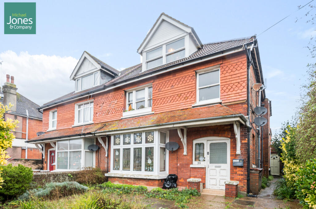 Cowper Road, Worthing, West Sussex, BN11