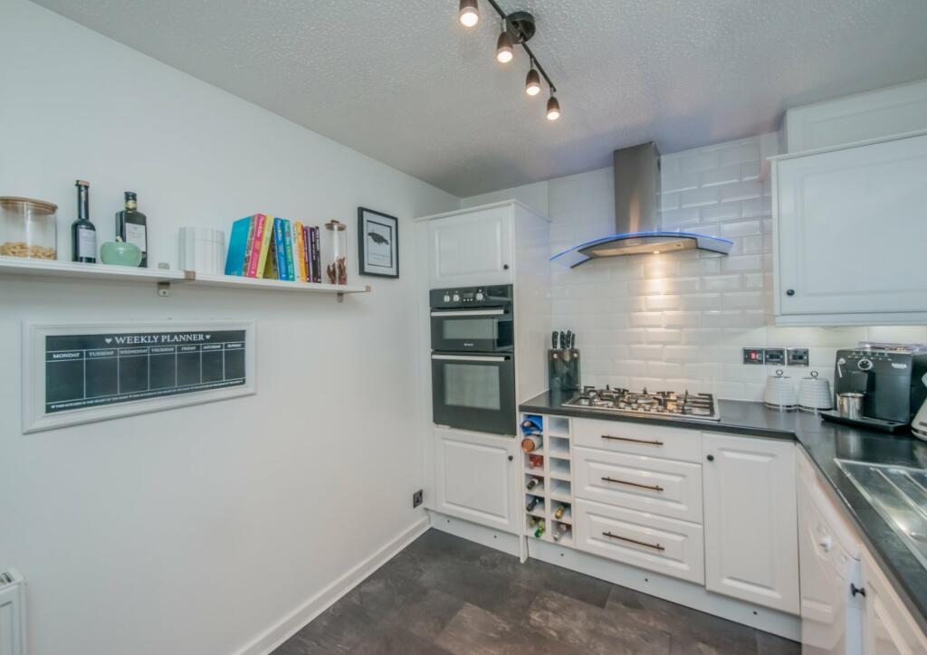 Additional image 10 of Whitechapel Road, Cleckheaton, BD19