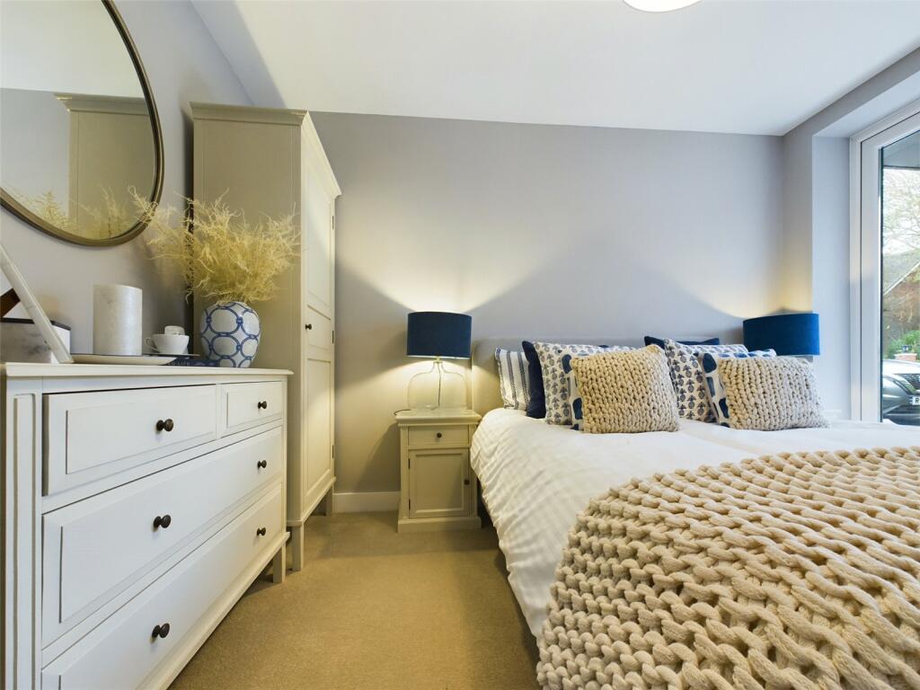 Additional image 17 of Wortley Road, Highcliffe, Christchurch, Dorset, BH23