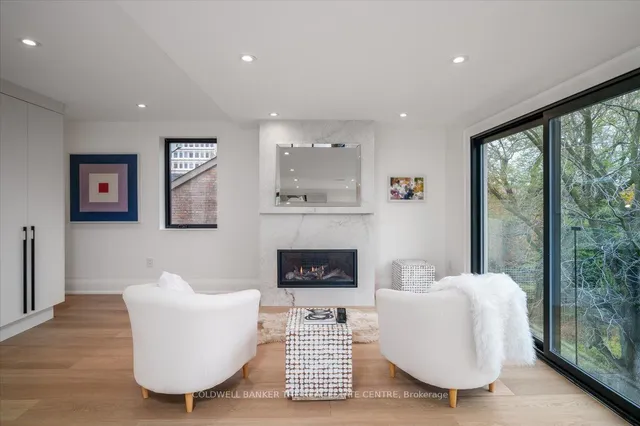 Additional image 26 of 37 Woodlawn Ave