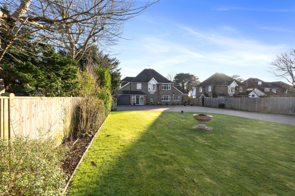 Additional image 17 of Littlehampton Road, Ferring, BN12