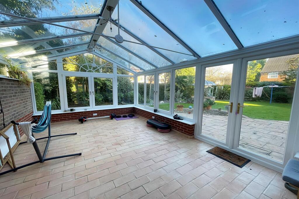 Additional image 4 of Ferndown