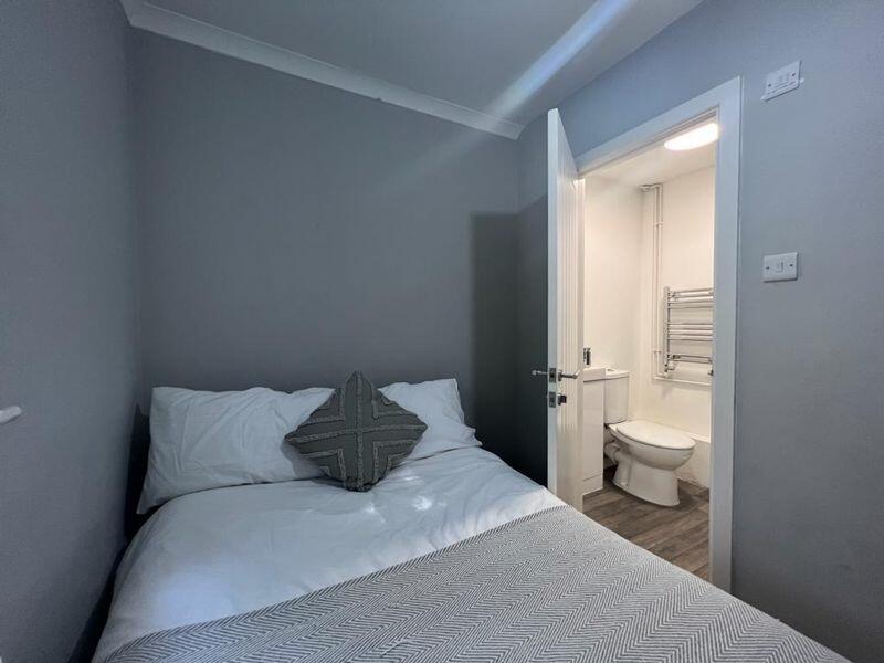 Additional image 9 of Auckland Drive, Brighton