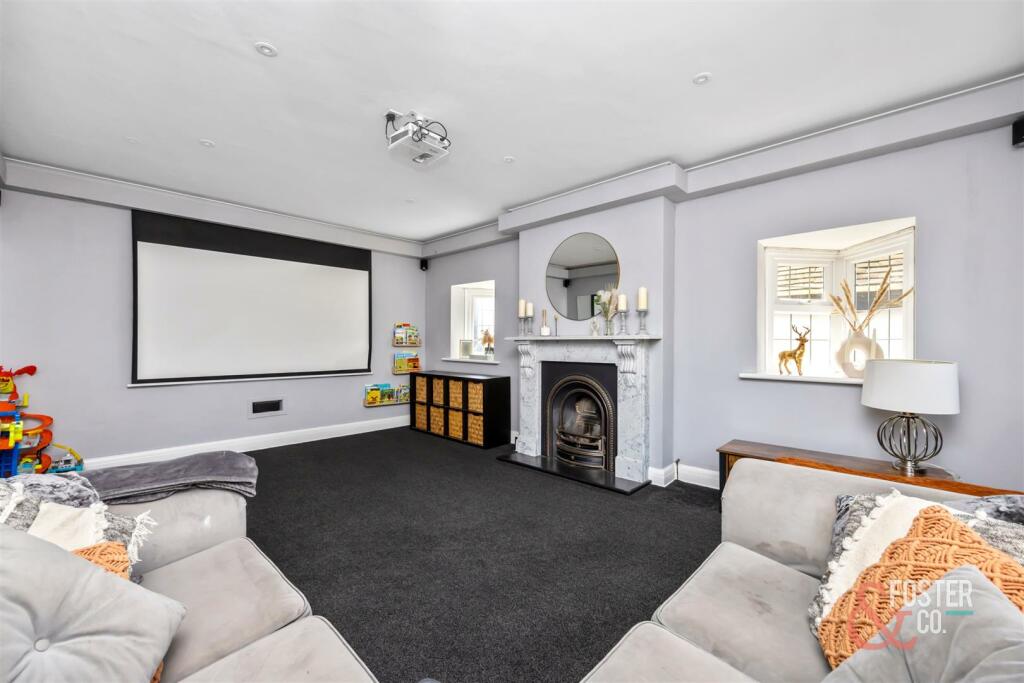 Additional image 8 of Woodland Drive, Hove