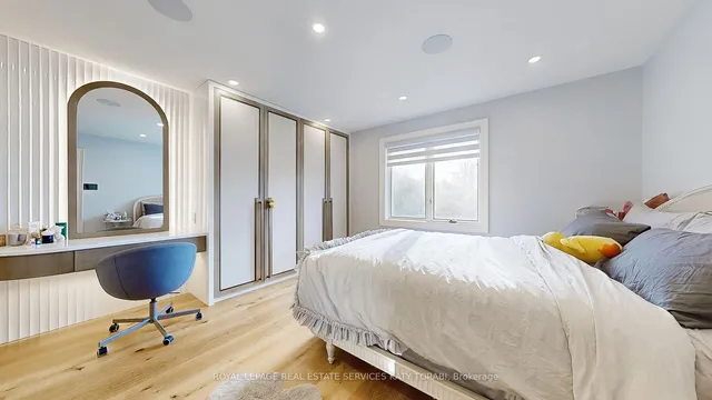 Additional image 28 of 55 Berkindale Dr