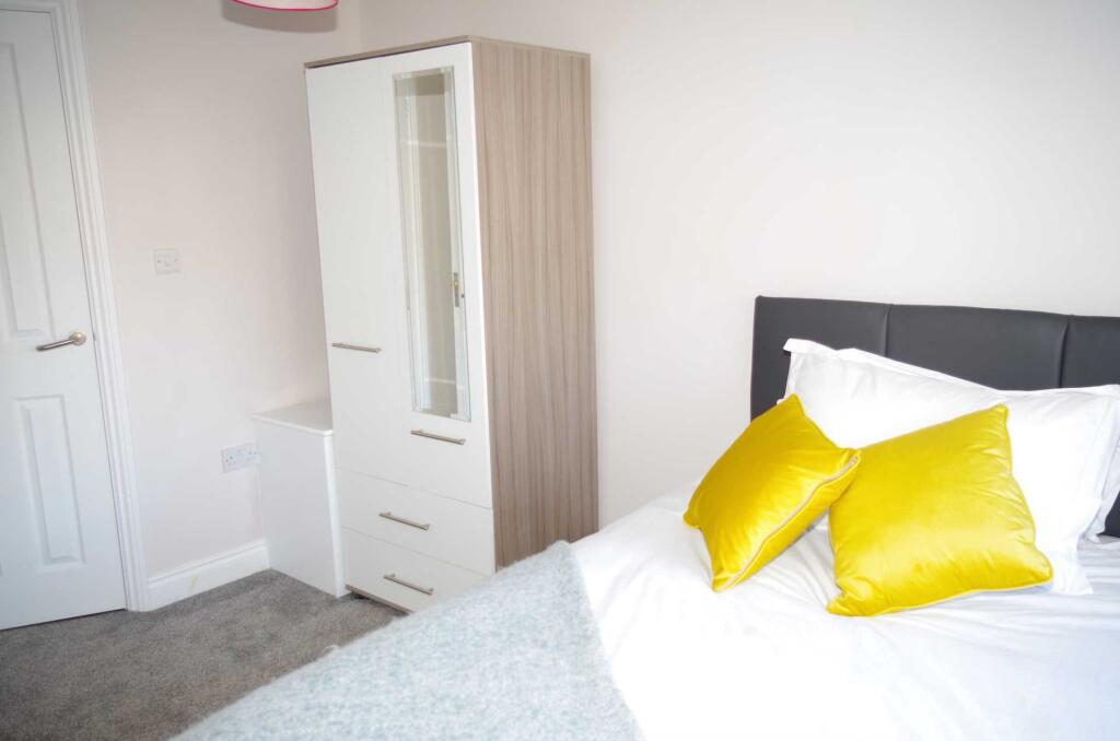 Additional image 13 of Bolton