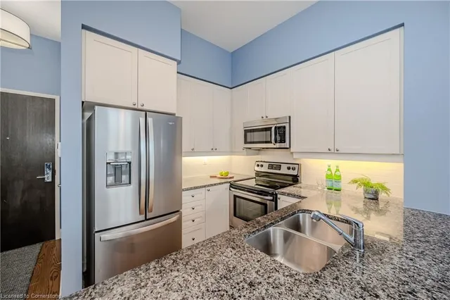 Additional image 10 of 1185 The Queensway Unit 112