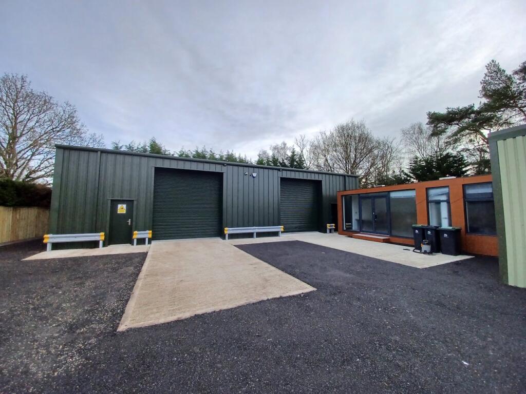 Additional image 15 of Unit 7 Bostwick Farm, Bostwick Lane, Christchurch, BH23 6BN