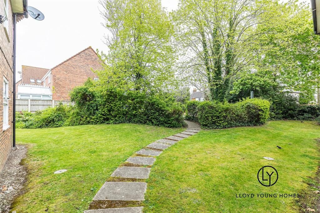 Additional image 11 of Avon Manor, Purewell, Christchurch, BH23 1EP