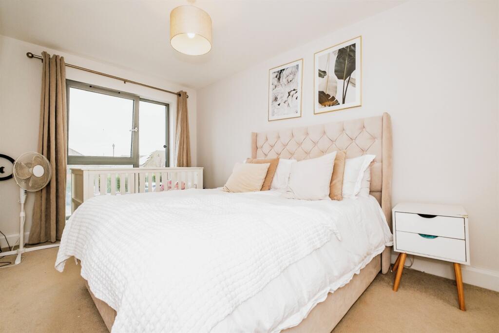 Additional image 10 of South Street, Lancing