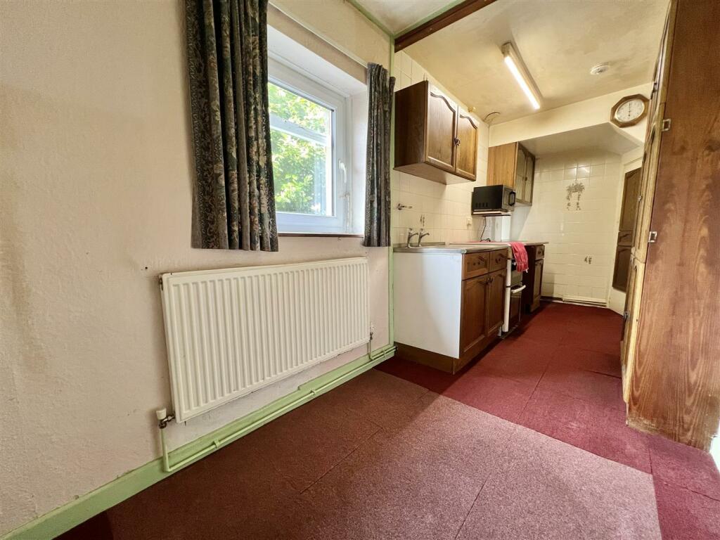 Additional image 7 of School Ridge, Thornton, Bradford