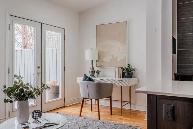 Additional image 9 of 398 Coxwell Ave