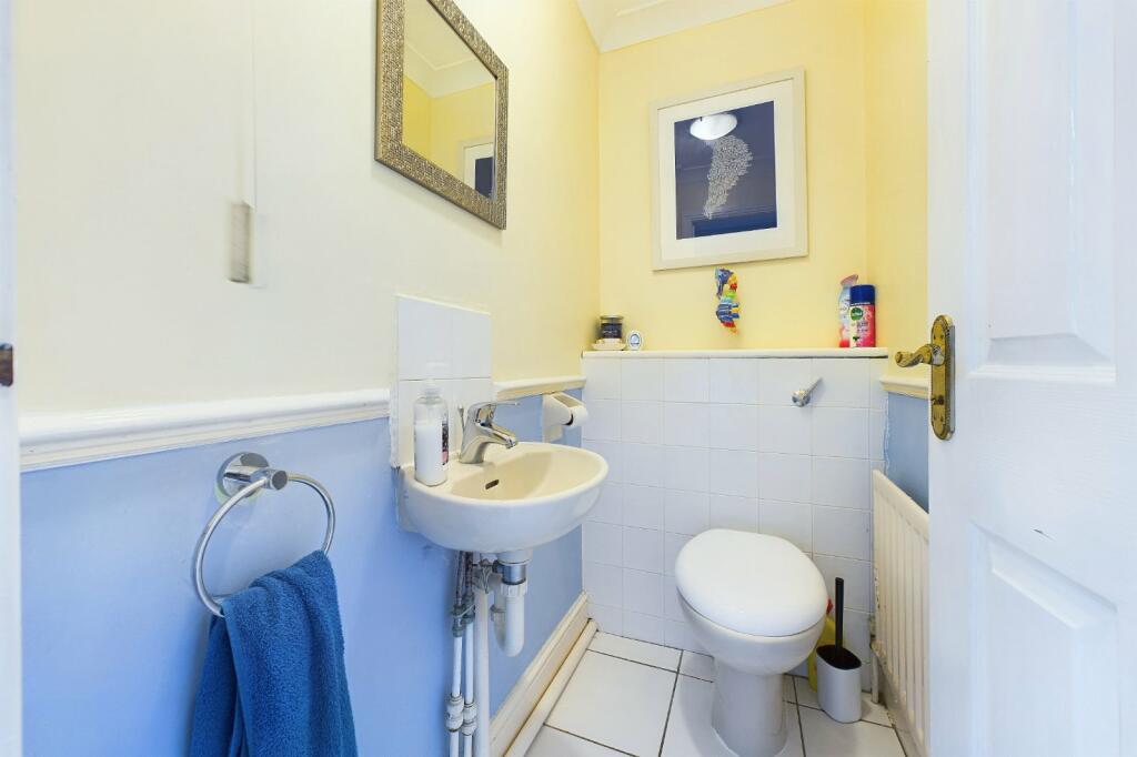 Additional image 15 of Sundew Road, Broadstone, Dorset, BH18