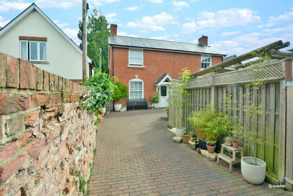 Additional image 17 of High Street, Wimborne, Dorset, BH21 1HS