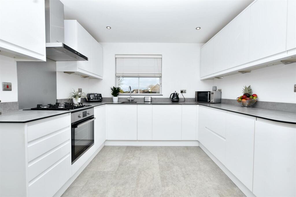 Additional image 5 of Chiltern Close, Eastbourne