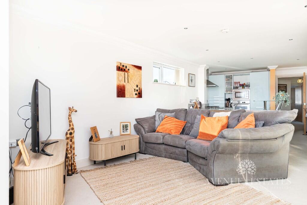 Additional image 3 of The Shell House, Southbourne Overcliff Drive, Bournemouth, Dorset, BH6