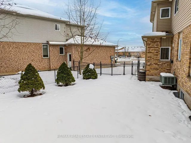 Additional image 36 of 524 Country Clair Pl