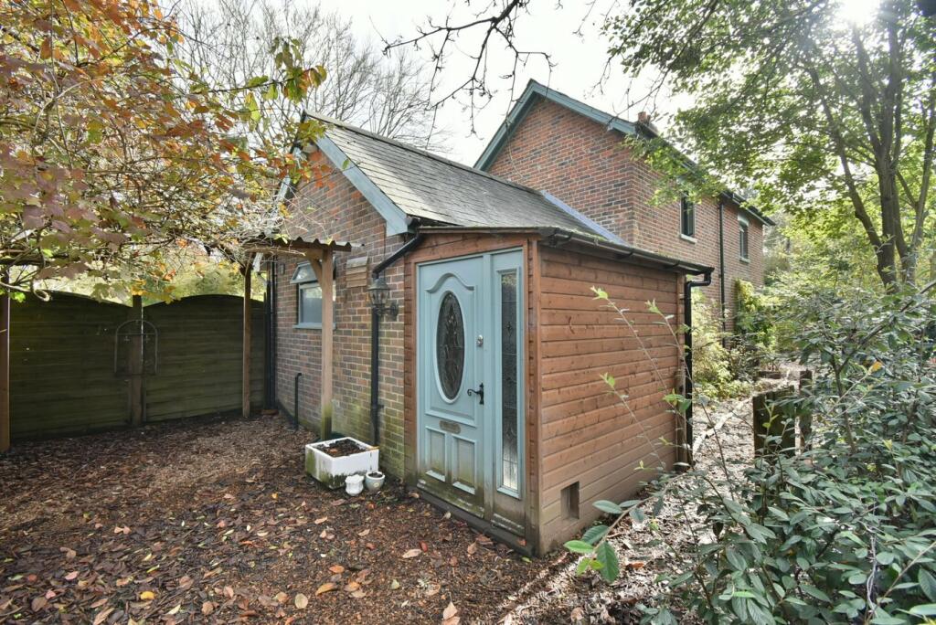 Additional image 28 of Haddons Drive, Three Legged Cross, Wimborne, BH21