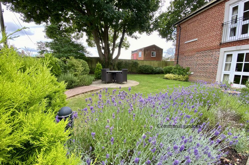 Additional image 5 of King Edgar Lodge, Ringwood, BH24 1DH