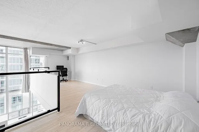 Additional image 22 of 300 Manitoba St Unit 405