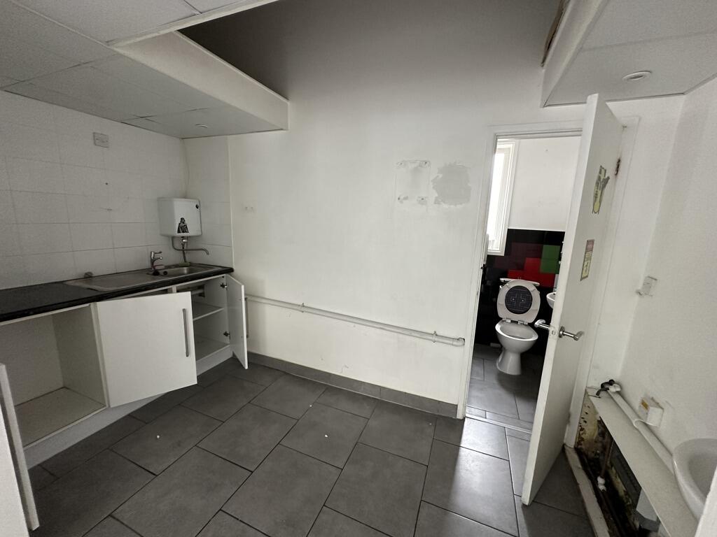 Additional image 7 of 166-168 Ashley Road, Poole, Dorset