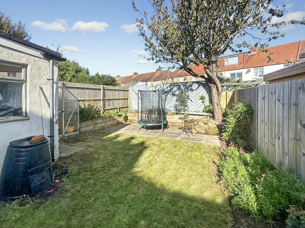 Additional image 18 of Seaview Estate, Southwick