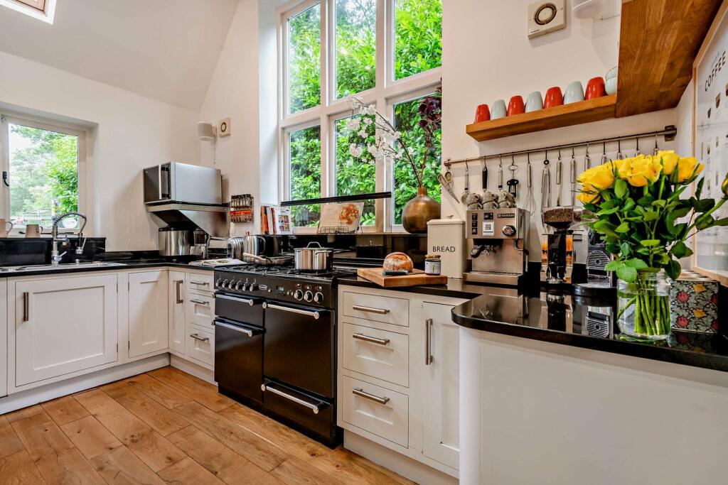 Additional image 5 of Castle Hill Lane, Burley, Ringwood, BH24