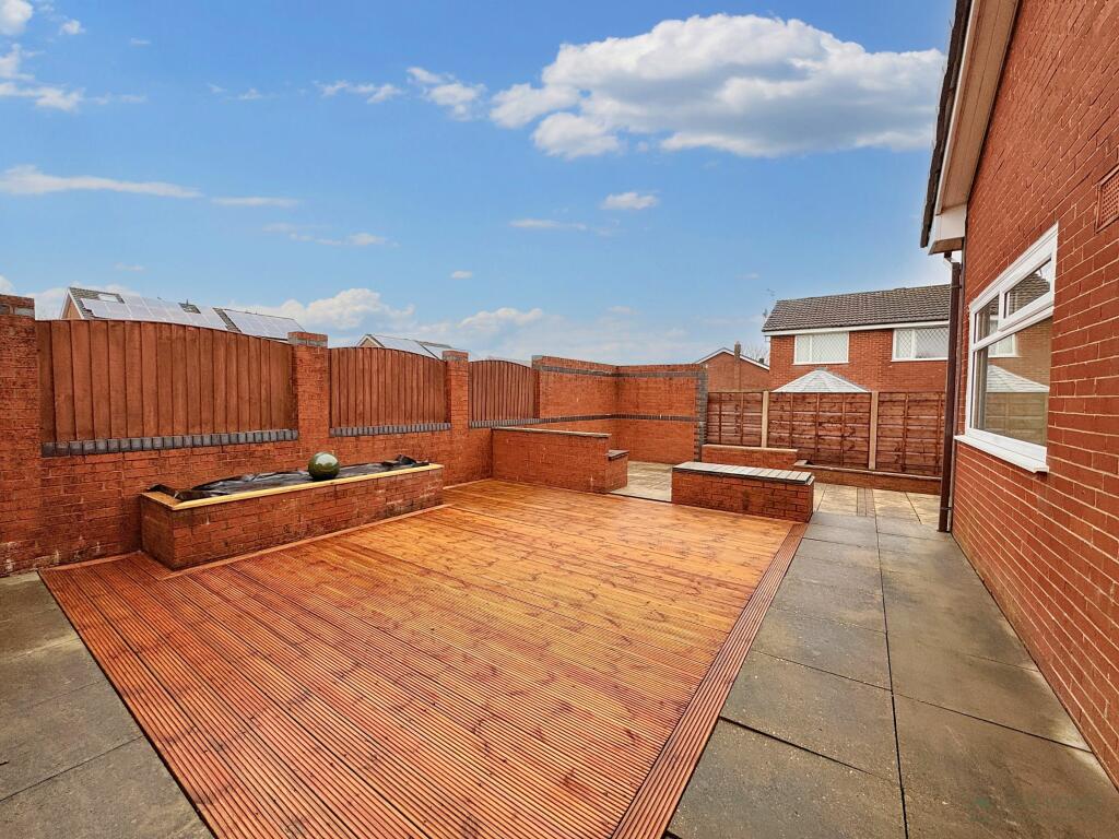 Additional image 22 of Simonbury Close, Bury