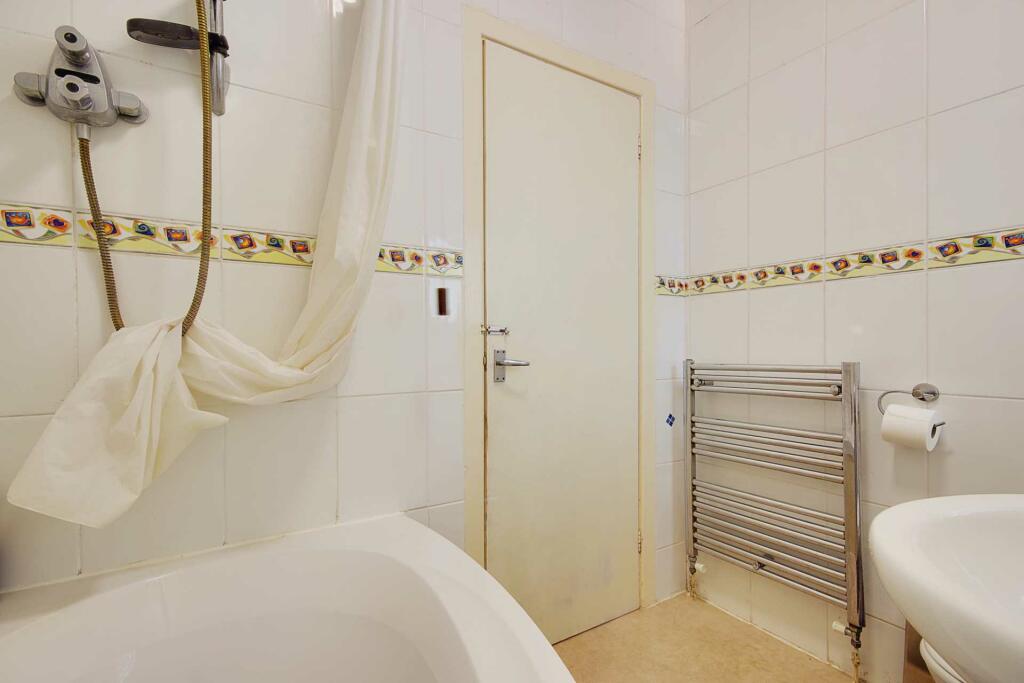 Additional image 23 of East Avenue, Talbot Woods