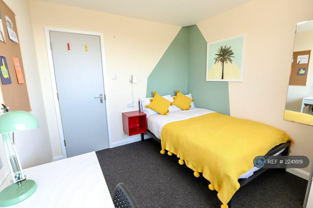 Additional image 3 of Brentwood Crescent, Brighton, BN1