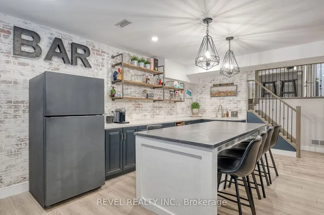 Additional image 27 of 5 Ventura Dr