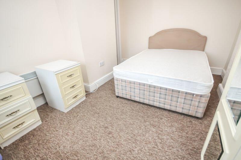 Additional image 12 of Woodend Road, Winton