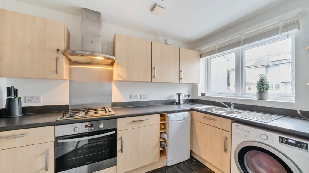 Additional image 18 of Gladstone Mews, Boscombe, BH7 6BG