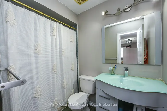 Additional image 21 of 80 Tiller Tr