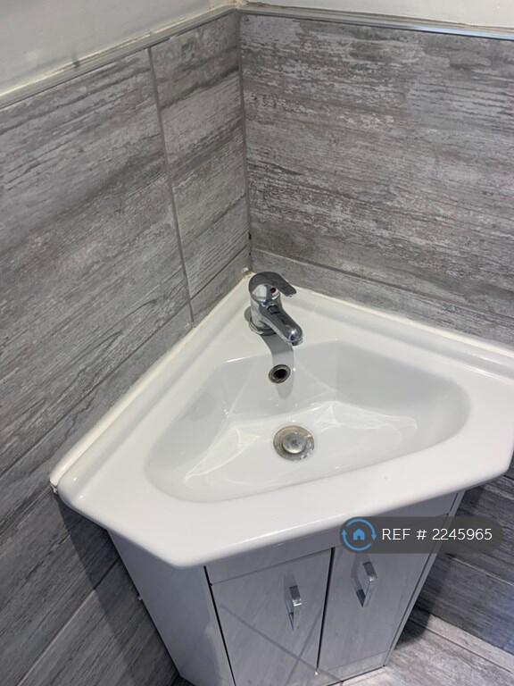 Additional image 14 of Oriental Place, Brighton, BN1