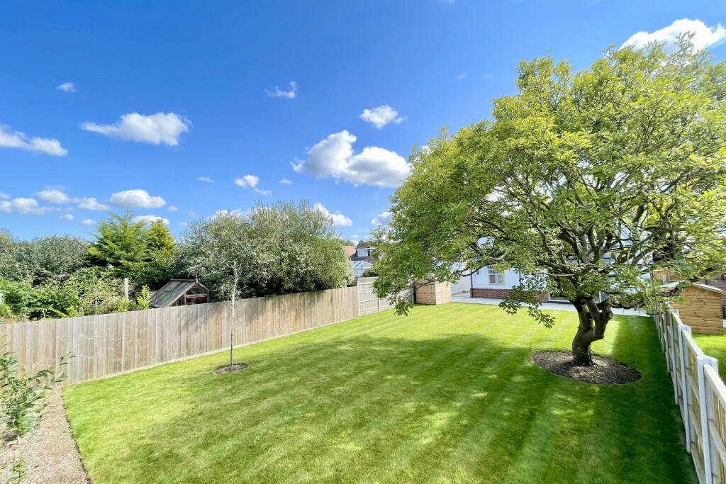 Additional image 3 of Maple House, Broadway Lane, Throop, Bournemouth, BH8